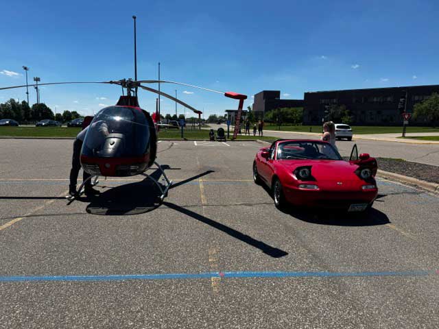 Vehicle-Day-2026-3086-AV8 Vehicle Day 2026, Helicopter